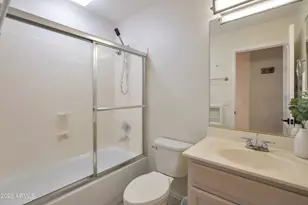 670 E Kyle Dr, Gilbert, AZ 85296 - Photo 20