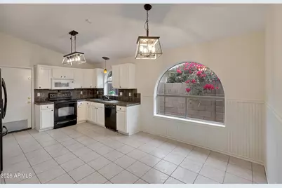 670 E Kyle Drive, Gilbert, AZ 85296 - Photo 6