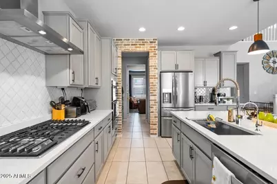 7048 W Redbird Road, Peoria, AZ 85383 - Photo 16