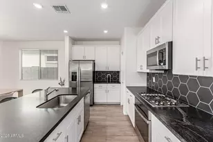 13244 N 146th Ln, Surprise, AZ 85379 - Photo 12