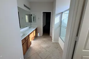 22180 N Sunset Dr, Maricopa, AZ 85139 - Photo 14