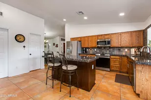 3313 W Kristal Way, Phoenix, AZ 85027 - Photo 16