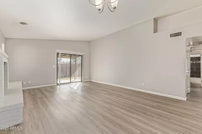6605 N 48th Avenue, Glendale, AZ 85301 - Photo 4