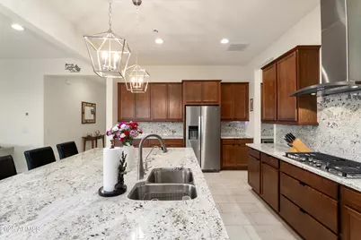 20102 W Campbell Avenue, Litchfield Park, AZ 85340 - Photo 18