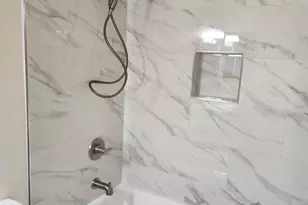 124 S Cottonwood St, Chandler, AZ 85225 - Photo 4