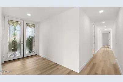 7801 E San Carlos Road, Scottsdale, AZ 85258 - Photo 32