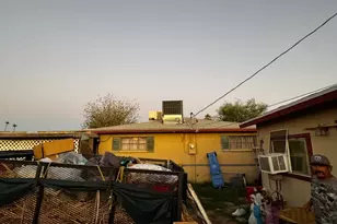 1812 N 32nd Pl, Phoenix, AZ 85008 - Photo 16