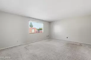 1628 E Logan Dr, Tempe, AZ 85282 - Photo 10