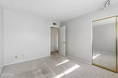 1628 E Logan Drive, Tempe, AZ 85282 - Photo 20