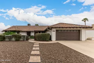 4341 E Betty Elyse Ln, Phoenix, AZ 85032 - Photo 1