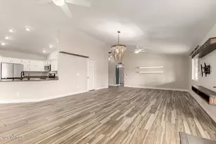 4341 E Betty Elyse Ln, Phoenix, AZ 85032 - Photo 6