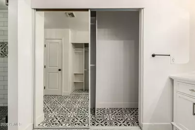 4341 E Betty Elyse Lane, Phoenix, AZ 85032 - Photo 20