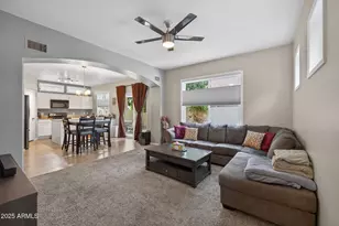 1444 S Longspur Ln, Gilbert, AZ 85296 - Photo 4