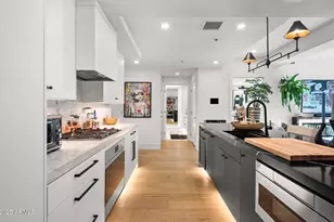 7167 E Rancho Vista Dr, Scottsdale, AZ 85251 - Photo 24