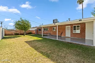 3802 W Cavalier Dr, Phoenix, AZ 85019 - Photo 44