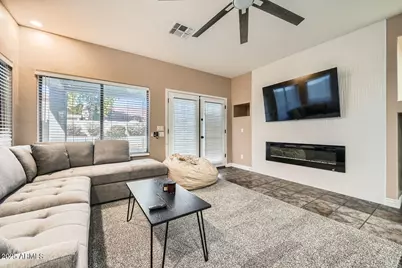 12842 W Whitton Avenue, Avondale, AZ 85392 - Photo 4