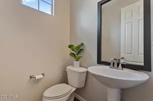 2337 W Gloria Ln, Phoenix, AZ 85085 - Photo 8