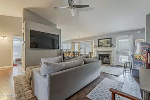 16232 S 41st St, Phoenix, AZ 85048 - Photo 6