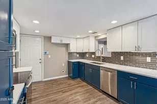 8713 N Shadow Ln, Peoria, AZ 85345 - Photo 8