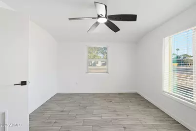 2245 E Flower Street, Phoenix, AZ 85016 - Photo 14