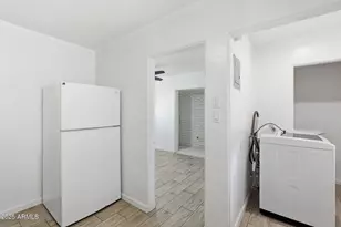 2245 E Flower St, Phoenix, AZ 85016 - Photo 22