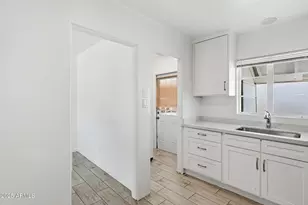 2245 E Flower St, Phoenix, AZ 85016 - Photo 22