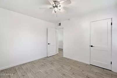 2245 E Flower Street, Phoenix, AZ 85016 - Photo 16