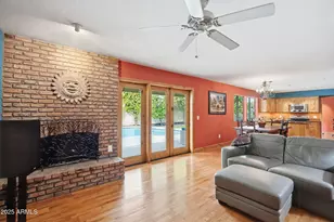 1608 E Edgewater Dr, Tempe, AZ 85283 - Photo 4