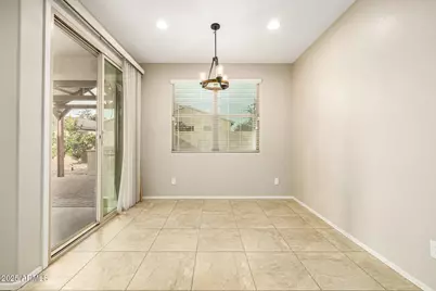 274 E Vicenza Drive, San Tan Valley, AZ 85140 - Photo 10