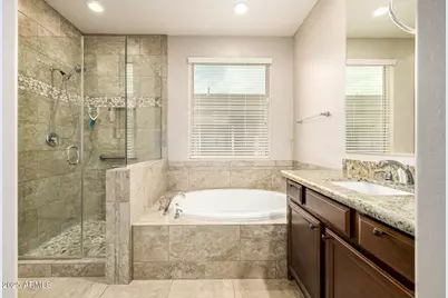 274 E Vicenza Drive, San Tan Valley, AZ 85140 - Photo 26