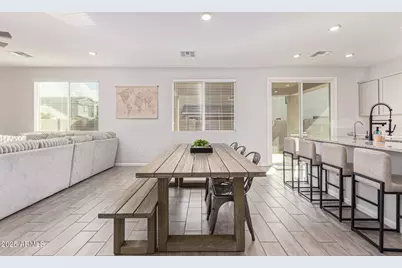 2757 E Bluff Spring Avenue, Apache Junction, AZ 85119 - Photo 4