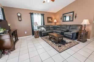 107 Arrowhead Dr, Huachuca City, AZ 85616 - Photo 6