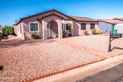 107 Arrowhead Drive, Huachuca City, AZ 85616 - Photo 2