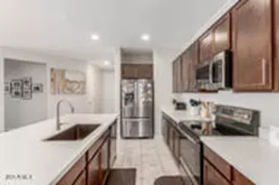 3872 N 103rd Ave, Avondale, AZ 85392 - Photo 12