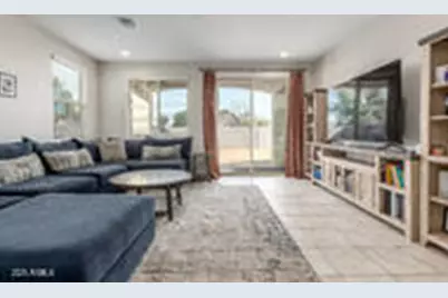 3872 N 103rd Avenue, Avondale, AZ 85392 - Photo 8