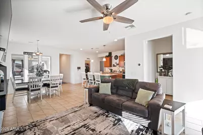 17791 W Paraiso Drive, Surprise, AZ 85387 - Photo 10