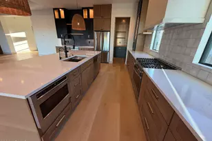 11047 S Santa Columbia Dr, Goodyear, AZ 85338 - Photo 10