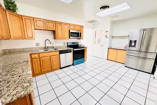 936 E 7th Dr, Mesa, AZ 85204 - Photo 4