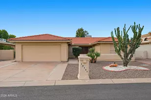 10137 E Chestnut Dr, Sun Lakes, AZ 85248 - Photo 2