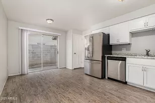 5028 W Roanoke Ave, Phoenix, AZ 85035 - Photo 10