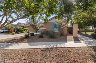 10257 W Lawrence Ln, Peoria, AZ 85345 - Photo 2