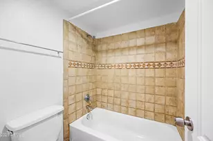 4410 N Longview Ave, Phoenix, AZ 85014 - Photo 14