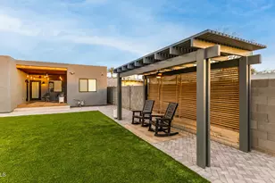 2110 North 25th Pl, Phoenix, AZ 85008 - Photo 4