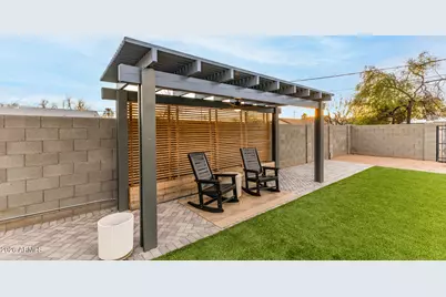 2110 N 25th Place, Phoenix, AZ 85008 - Photo 26