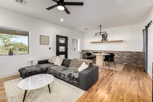 2110 North 25th Pl, Phoenix, AZ 85008 - Photo 2