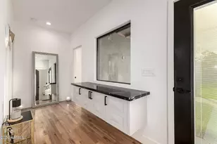 2110 North 25th Pl, Phoenix, AZ 85008 - Photo 6