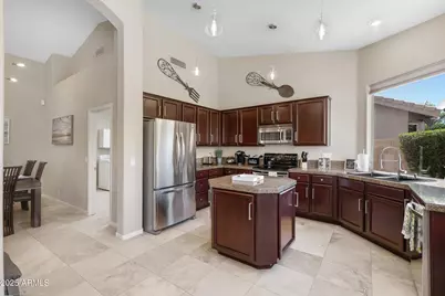 9094 E Topeka Drive, Scottsdale, AZ 85255 - Photo 10