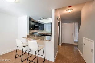 1601 W Sunnyside Dr, Phoenix, AZ 85029 - Photo 6