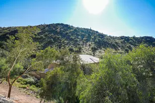 1601 W Sunnyside Dr, Phoenix, AZ 85029 - Photo 52