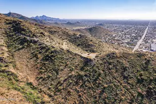 1601 W Sunnyside Dr, Phoenix, AZ 85029 - Photo 44